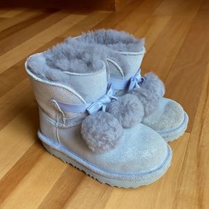 UGG girls boots!